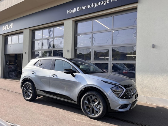 First vehicle image