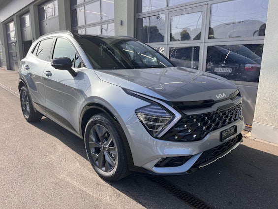 Vehicle image 4 Vehicle image 4