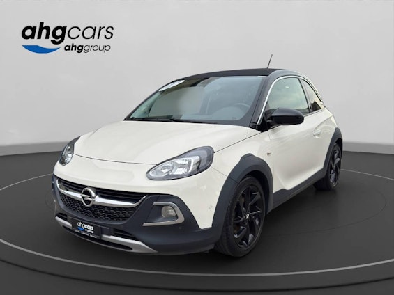 First vehicle image