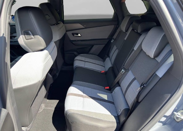 Vehicle image 7 Vehicle image 7