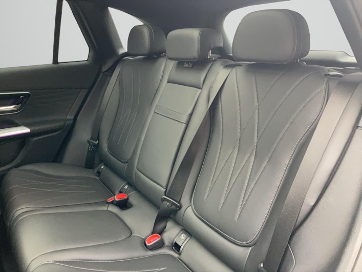 Vehicle image MERCEDES-BENZ GLC 400