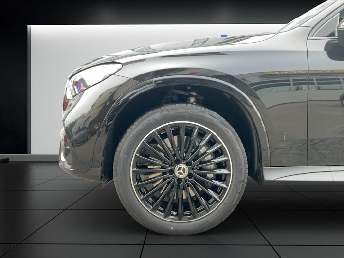 Vehicle image MERCEDES-BENZ GLC 400