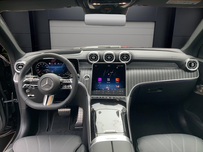 Vehicle image MERCEDES-BENZ GLC 400