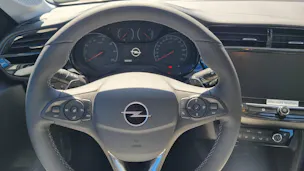 Opel Corsa 1.2 T Hybrid Edition