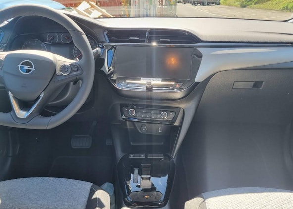 Vehicle image 8 Vehicle image 8