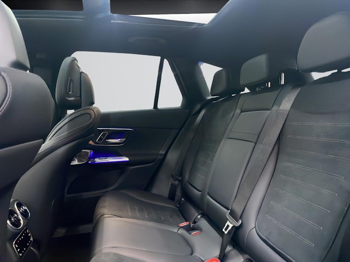 Vehicle image MERCEDES-BENZ GLC 300