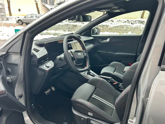 Ford Puma 1.0 MHEV ST Automat