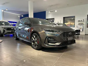 Ford Focus 2.3 ST X Automat