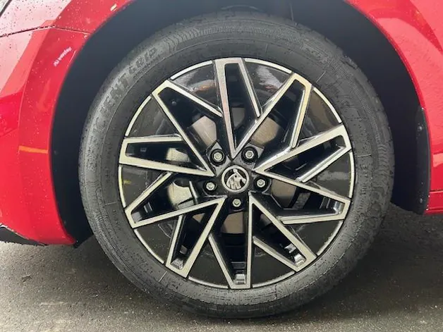 Škoda Octavia Combi 1.5 TSI mHEV DSG Sport Line