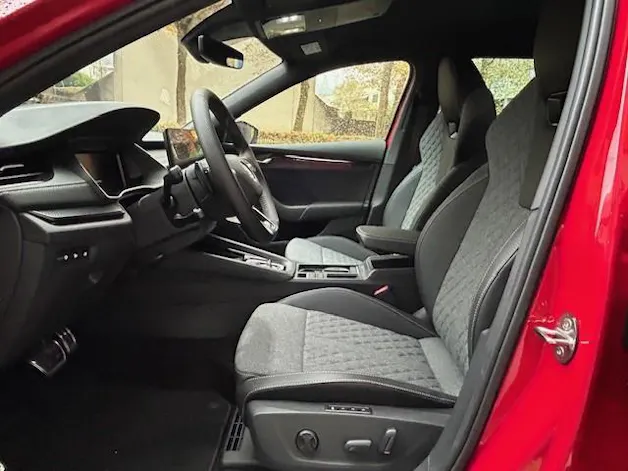 Škoda Octavia Combi 1.5 TSI mHEV DSG Sport Line