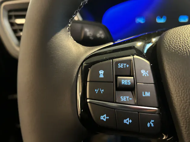 Ford Kuga 2.5 PHEV Active X FWD