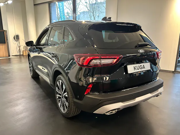 Ford Kuga 2.5 PHEV Active X FWD