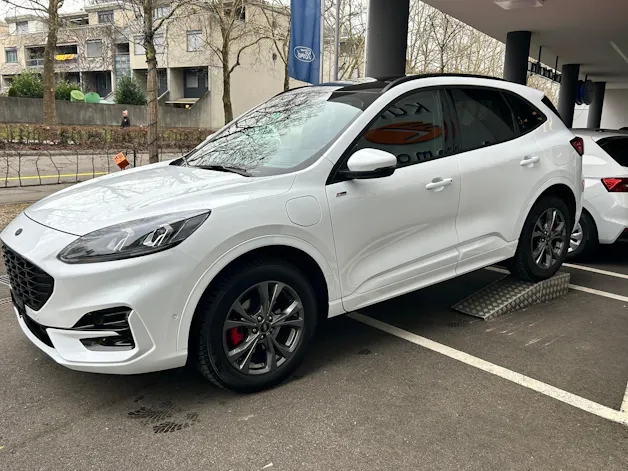 Ford Kuga 2.5 PHEV ST-Line X 2WD