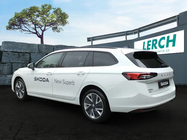 Škoda Superb Combi 2.0 TDi Selection DSG