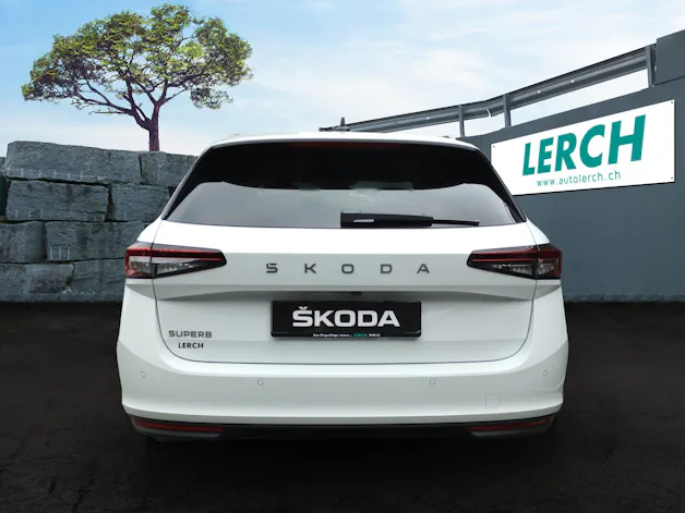 Škoda Superb Combi 2.0 TDi Selection DSG