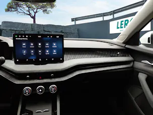 Škoda Superb Combi 2.0 TDi Selection DSG