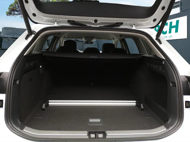 Škoda Superb Combi 2.0 TDi Selection DSG