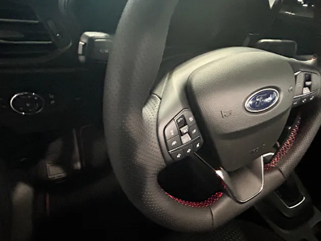 Ford Focus 1.0 MHEV ST-Line X Automat