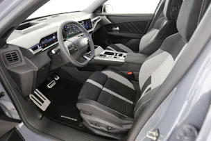 Opel -e Ultimate AWD