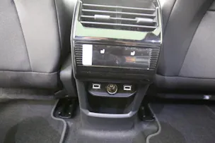 Opel -e Ultimate AWD