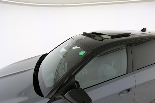 Vehicle image 9 Vehicle image 9