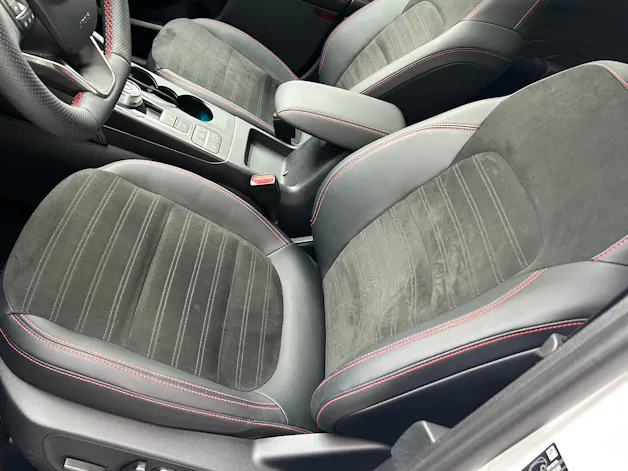Ford Kuga 2.5 PHEV ST-Line X 2WD