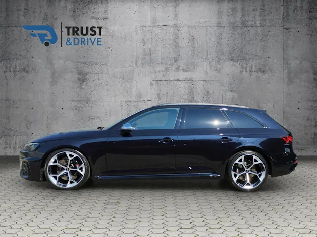 Audi RS4 Avant Competition Plus