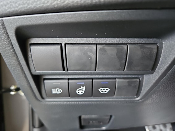 Vehicle image 16 Vehicle image 16