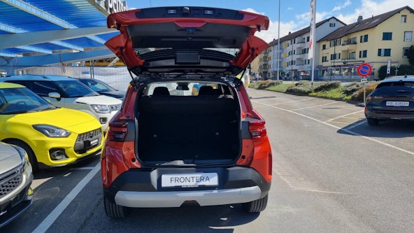 Vehicle image 18 Vehicle image 18