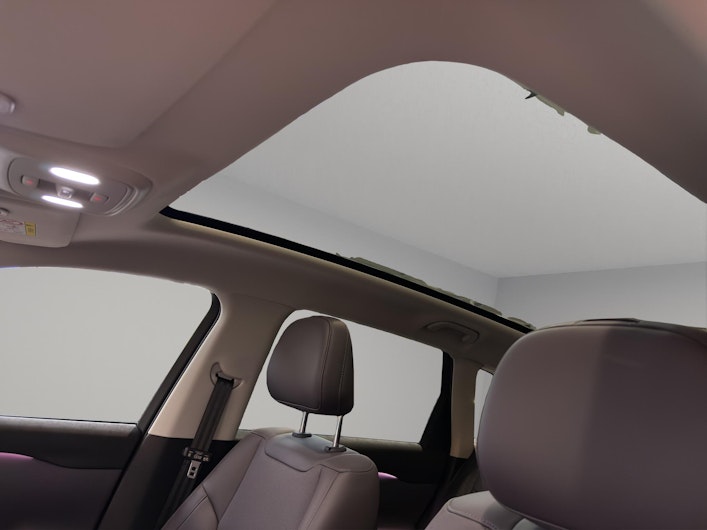 Vehicle image LEAPMOTOR C10