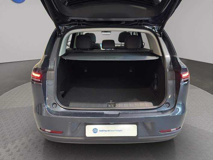 Vehicle image LEAPMOTOR C10