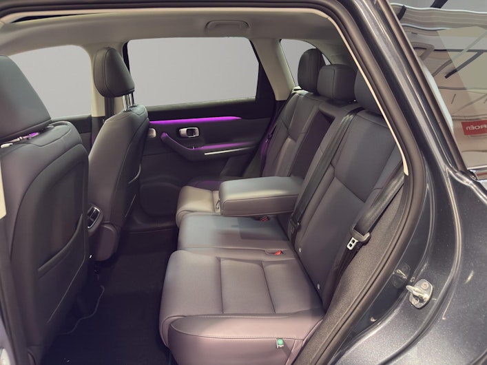 Vehicle image LEAPMOTOR C10