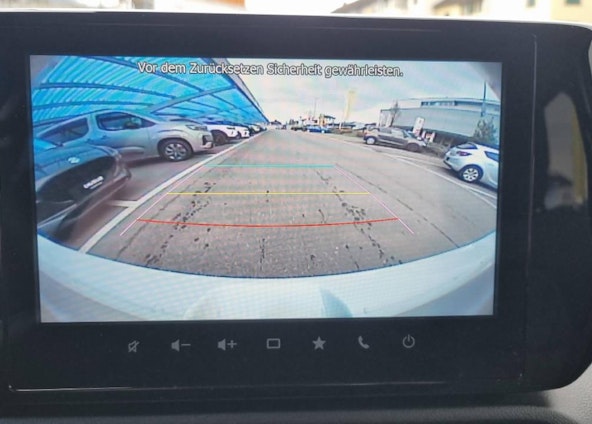 Vehicle image 8 Vehicle image 8