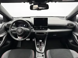 Toyota Yaris 1.5 VVT-i HSD GR Sport
