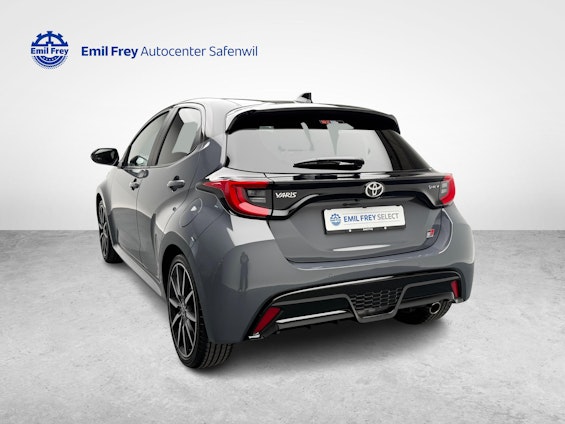 First vehicle image First vehicle image