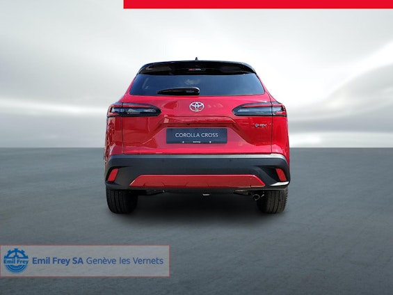 Vehicle image 10