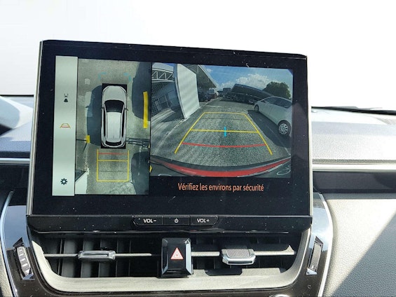 Vehicle image 5 Vehicle image 5