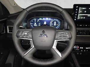 Mitsubishi Outlander 2.4 PHEV Invite 4x4