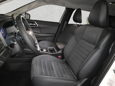 MITSUBISHI OUTLANDER 11