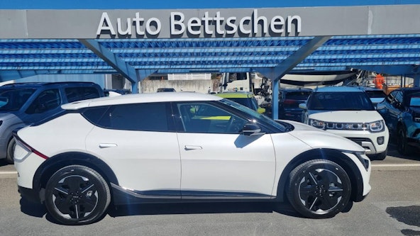 Vehicle image 3 Vehicle image 3