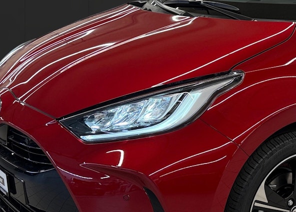 Vehicle image 8 Vehicle image 8