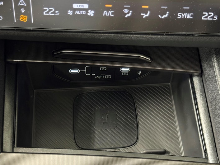 Vehicle image KIA SPORTAGE