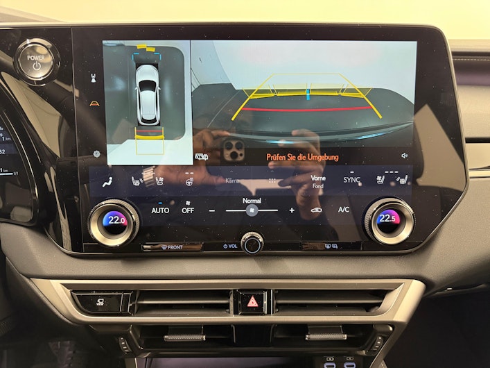 Vehicle image LEXUS RX