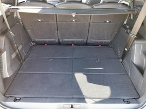 Vehicle image PEUGEOT 5008 1.5 BlueHDi GT Pack