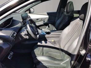 Vehicle image PEUGEOT 5008 1.5 BlueHDi GT Pack