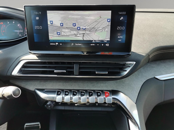 Vehicle image PEUGEOT 5008