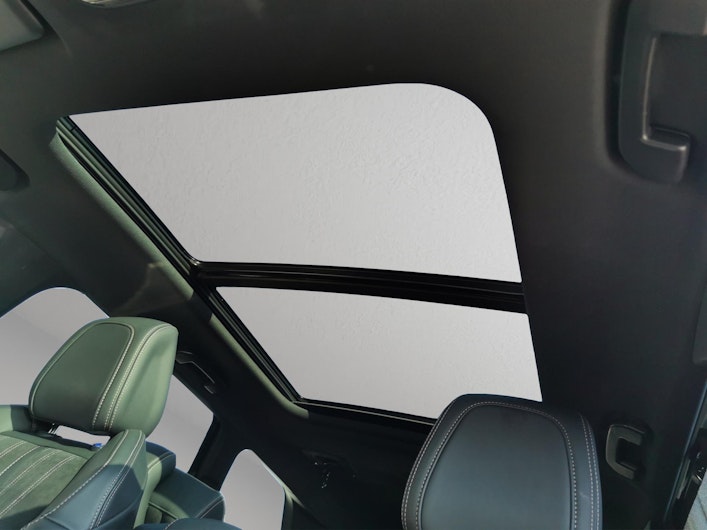 Vehicle image PEUGEOT 5008