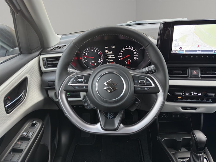 immagine del veicolo SUZUKI SWIFT