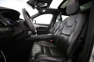 Vehicle image VOLVO XC90 2.0 T8 TE R-Design 7P. eAWD