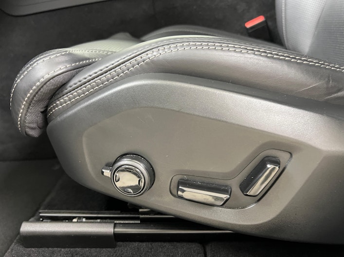 Vehicle image VOLVO XC60